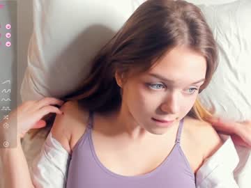 girl
        lesi_weis cam image #2102554