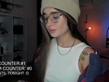 girl
        lonelly_lolly98 cam image #1785182