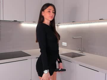girl
        isabellajasmine cam image #1860087