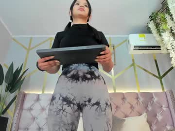 girl
        candy_beck cam image #2919299