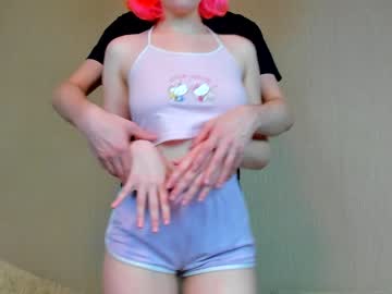 couple
        littlesweetkittens cam image #185129