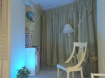 girl
        checkmypeach cam image #2156912