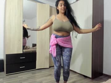 girl
        rosasweet02 cam image #1434765