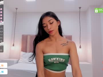 girl
        skinnyy_16 cam image #389600