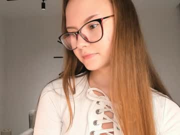 girl
        gemmacockayne cam image #3225985