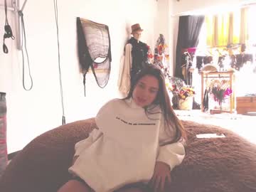 couple
        kendalltyler cam image #1787951