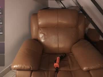 couple
        lil_kxx cam image #4227536