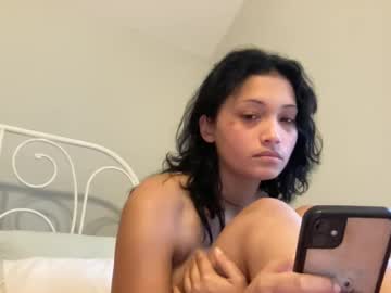 girl
        nadia_rose2404 cam image #3962398