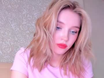 girl
        marceliavsworld cam image #425115