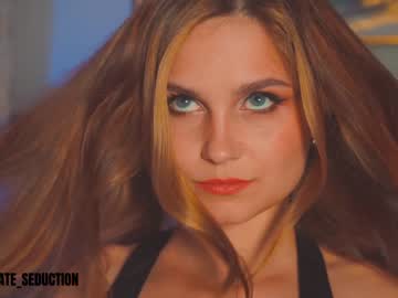 girl
        lola_jd cam image #1952498