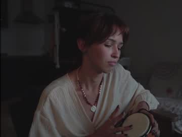 girl
        diruriru cam image #3042617