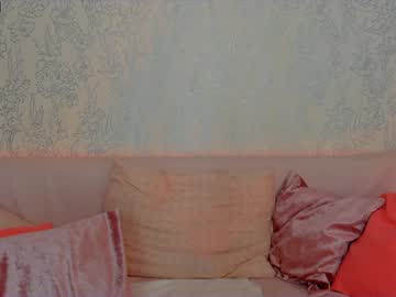 girl
        madeline_jackson cam image #751919