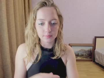 girl
        candy_campbell cam image #1344150