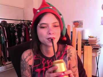 girl
        alone_together_ cam image #2023707