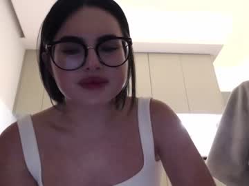 girl
        playnofuckinggames cam image #735948