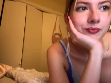 girl
        kittycherries cam image #3810818