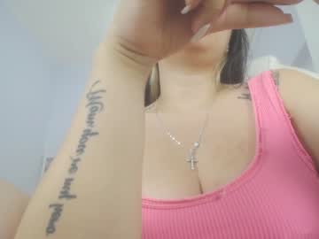 girl
        salome_smitth cam image #2310579