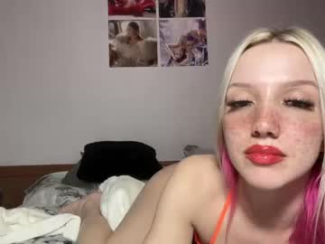 girl
        riababe cam image #610017