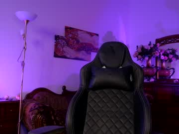 girl
        jessiccaburns cam image #1631872