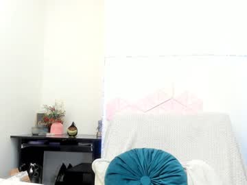 girl
        hotfallingdevil cam image #515388
