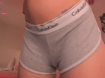 girl
        sam01___ cam image #3206604