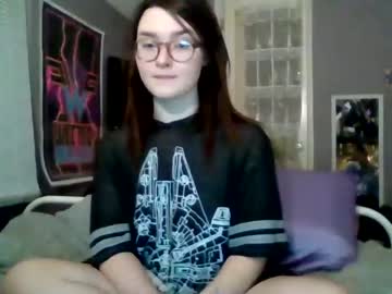 girl
        soursou cam image #2106638