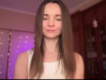 girl
        lanaloulou cam image #4123538