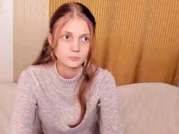 girl
        brimladgrief cam image #3684443
