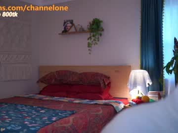 couple
        channel_1_tv cam image #54419