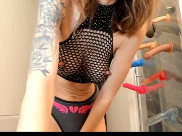 girl
        hotfallingdevil cam image #690372