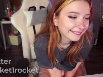 girl
        pocketrocket_ cam image #1891380