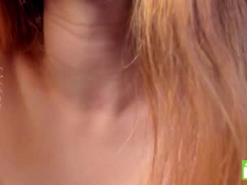 girl
        _vi_vi_ cam image #2768416