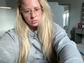 girl
        jessicastainless cam image #1467685