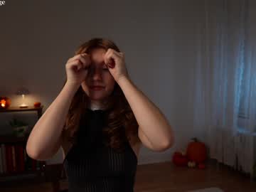 girl
        alisonrouge cam image #3508907