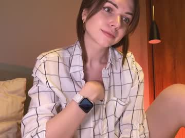 girl
        natalie_x cam image #458288