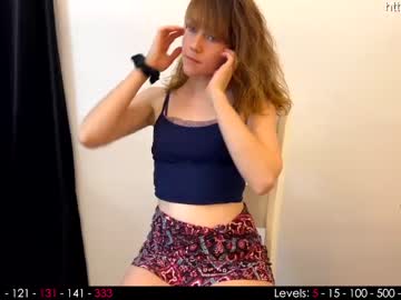 girl
        its_lily cam image #651150