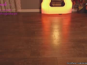 girl
        _stella_rose_ cam image #2287693