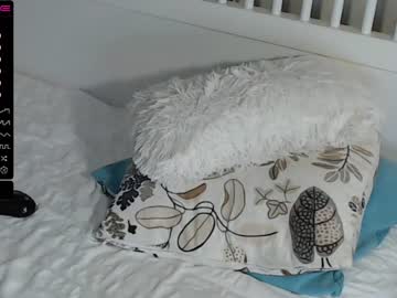girl
        sweetgirlandbigcock cam image #1118645