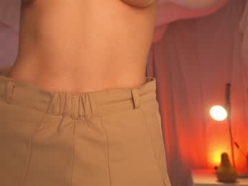 girl
        sunny_maria cam image #1718117