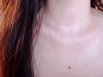 girl
        sweetbobo1 cam image #1514165