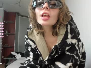 girl
        mxxnsxsul cam image #2413320