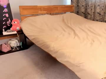 girl
        adelexx_zll cam image #4602704