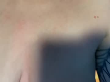 couple
        babyytonight cam image #2258805