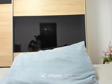 girl
        angell6969 cam image #2279084