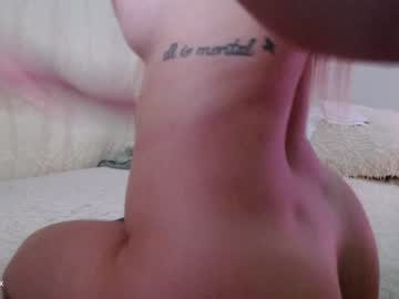 girl
        _arianalzate_ cam image #2168141