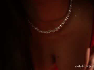 girl
        therealbonnieclydex cam image #2454337