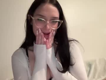 girl Webcam Girls Sex Thressome And Foursome with realsophreid