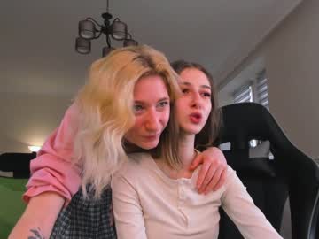 couple
        _celiine_ cam image #791766