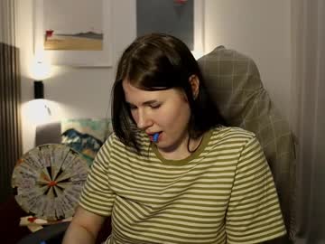 girl
        girl_u_never_met cam image #4455496