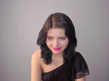 girl
        dorio___s cam image #1765720